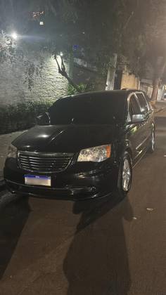 CHRYSLER TOWN & COUNTRY 3.6 LIMITED V6 24V GASOLINA 4P AUTOMÁTICO CHRYSLER TOWN & COUNTRY 3.6 LIMITED V6 24V GASOLINA 4P AUTOMÁTICO